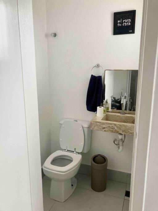 Casa Agradavel Com Piscina Ha 1 Quadra Da Praia. Bertioga Extérieur photo